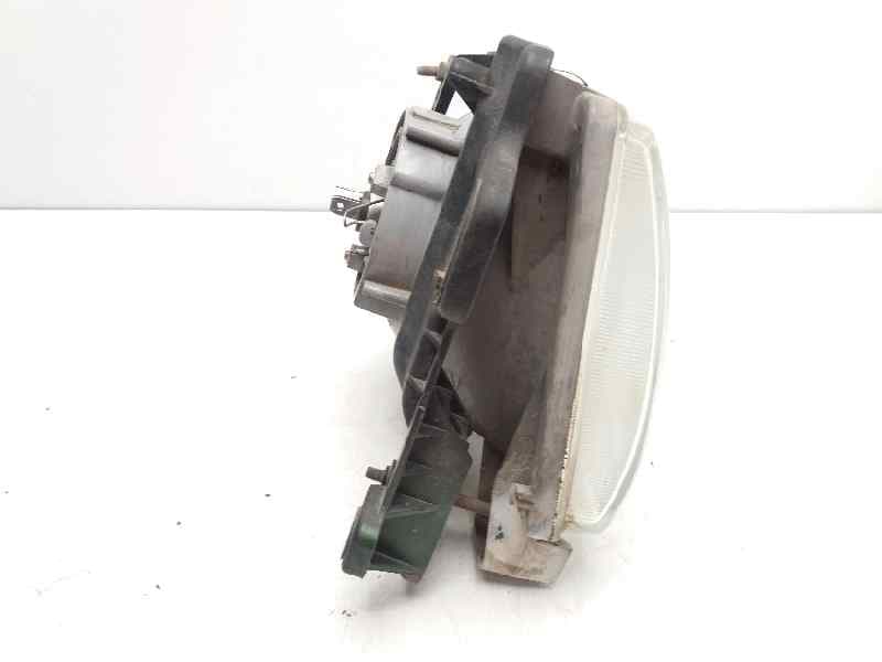 Faro derecho NISSAN PICK-UP (Y720) 4
