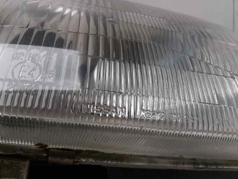 Faro derecho NISSAN PICK-UP (Y720) 3