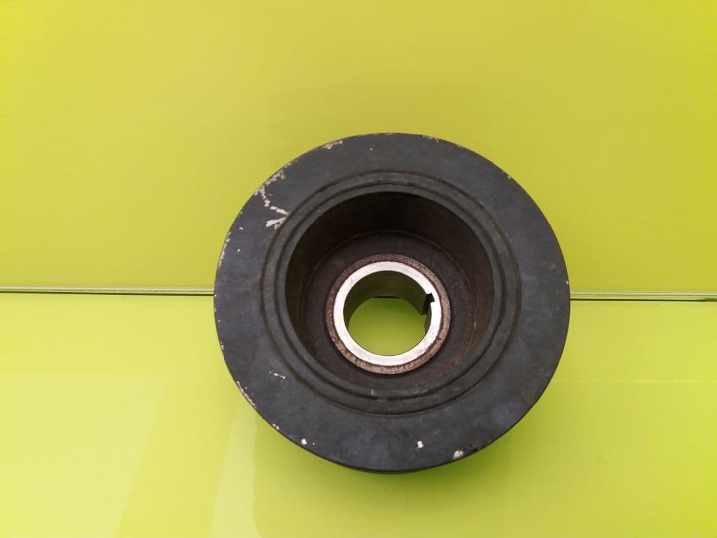 Polea cigueñal NISSAN PICK-UP (Y720) 4
