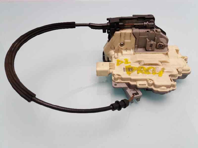 Cerradura puerta delantera derecha VOLKSWAGEN PASSAT LIM