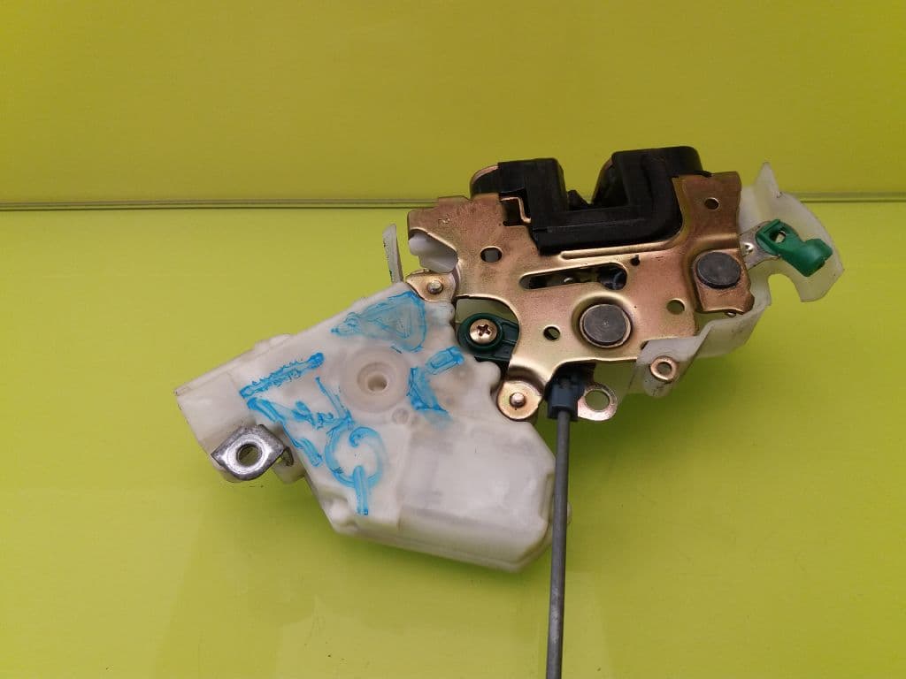 Cerradura puerta delantera izquierda SUBARU IMPREZA G12 5
