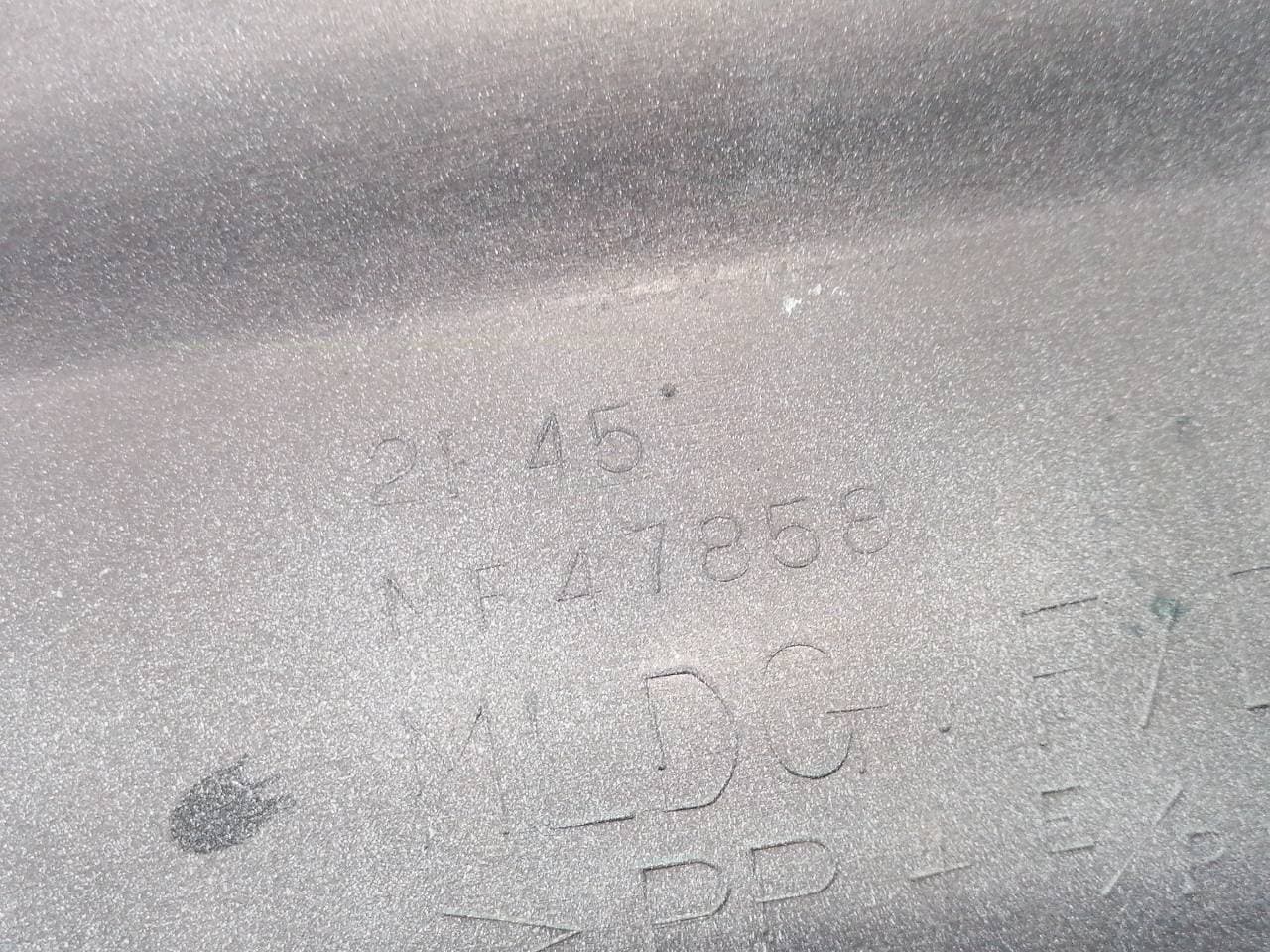 Plastico MITSUBISHI MONTERO (V60/V70) 3