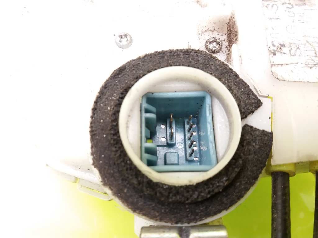 Cerradura puerta trasera derecha HONDA CIVIC BERLINA (FN) 5
