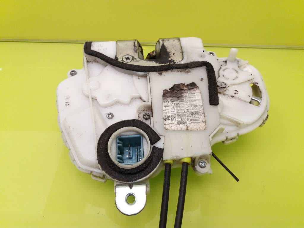 Cerradura puerta trasera derecha HONDA CIVIC BERLINA (FN) 3
