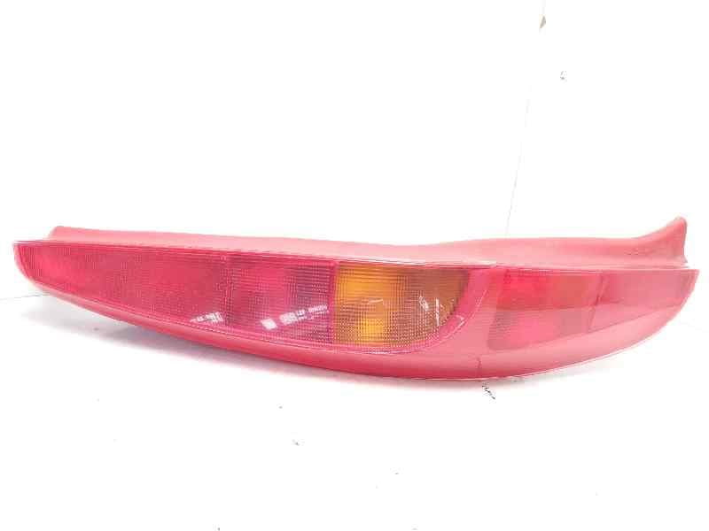 Piloto trasero izquierdo FIAT PUNTO (199)