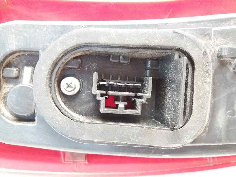 Piloto trasero izquierdo FIAT PUNTO (199) 4