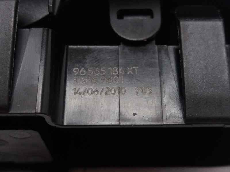 Mando elevalunas delantero derecho PEUGEOT 308 3