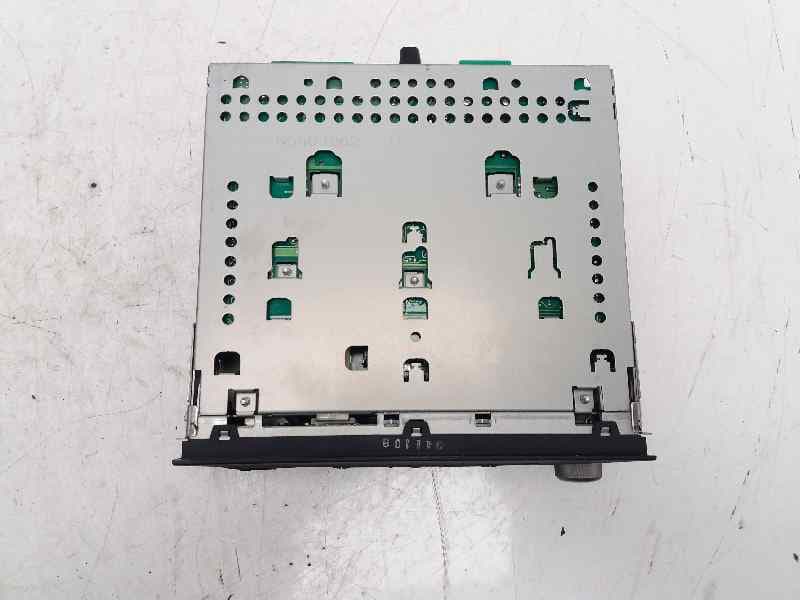 Sistema audio / radio cd MITSUBISHI GRANDIS (NA0W) 3