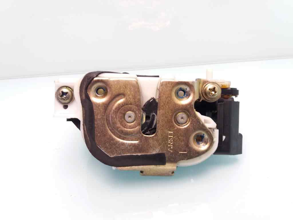 Cerradura puerta trasera izquierda MITSUBISHI GRANDIS (NA0W)