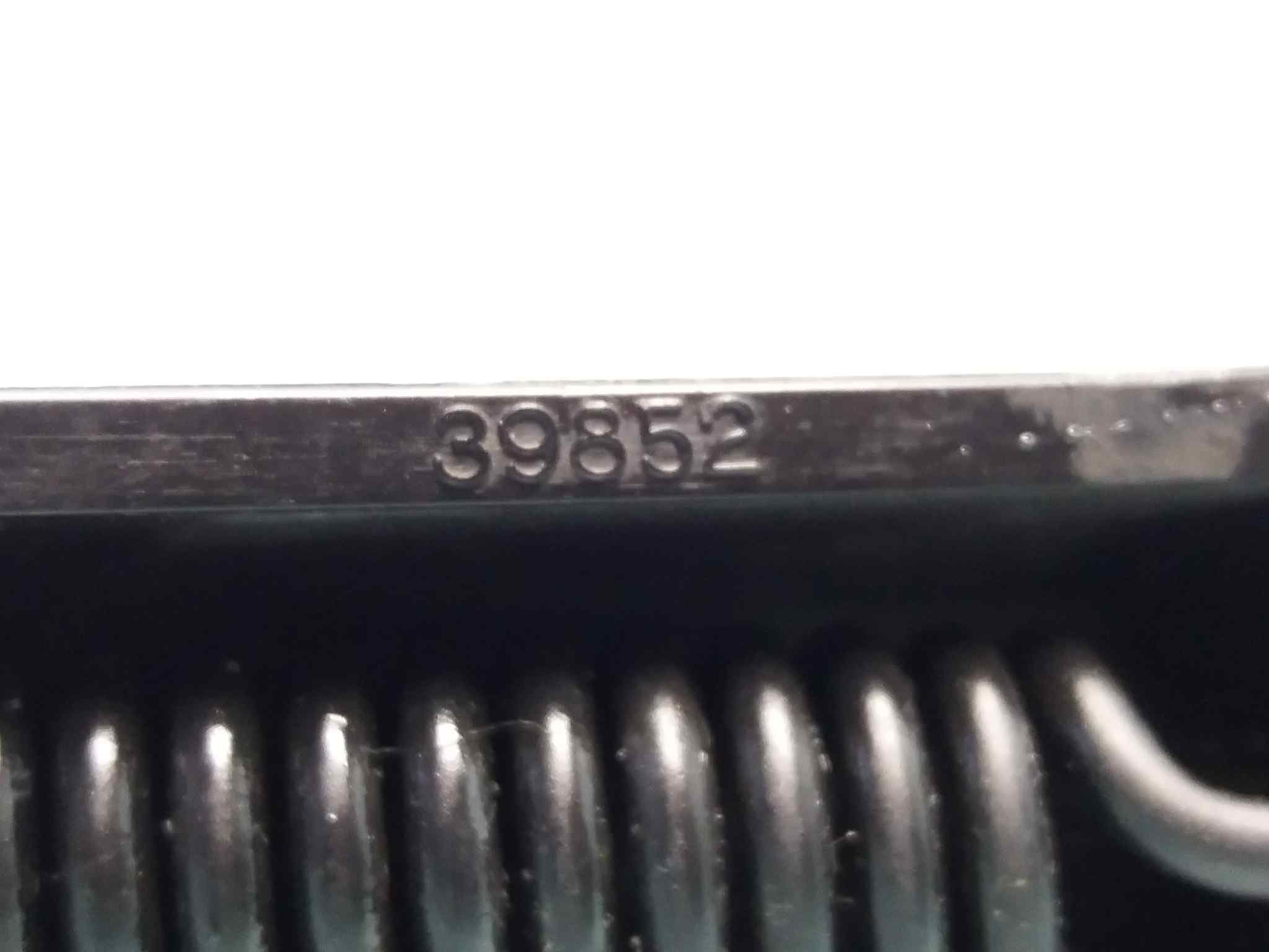 Brazo limpia trasero MITSUBISHI GRANDIS (NA0W) 4