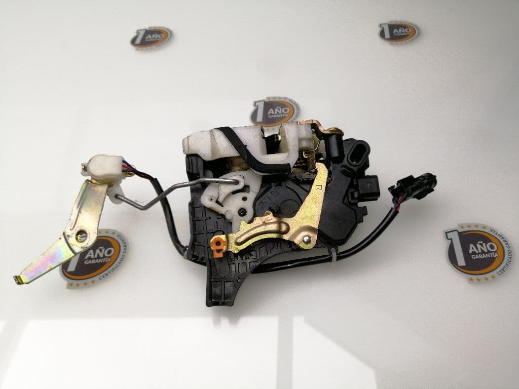 Cerradura puerta delantera derecha MITSUBISHI GRANDIS (NA0W) 4