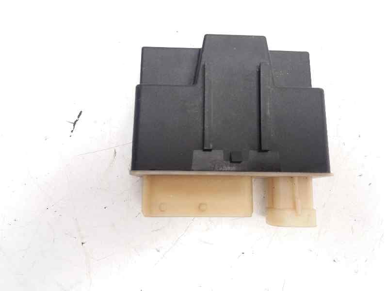 Caja precalentamiento PEUGEOT 3008 2