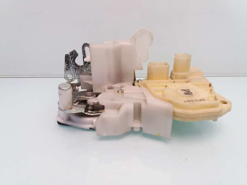 Cerradura puerta trasera derecha HONDA JAZZ (GK) 4