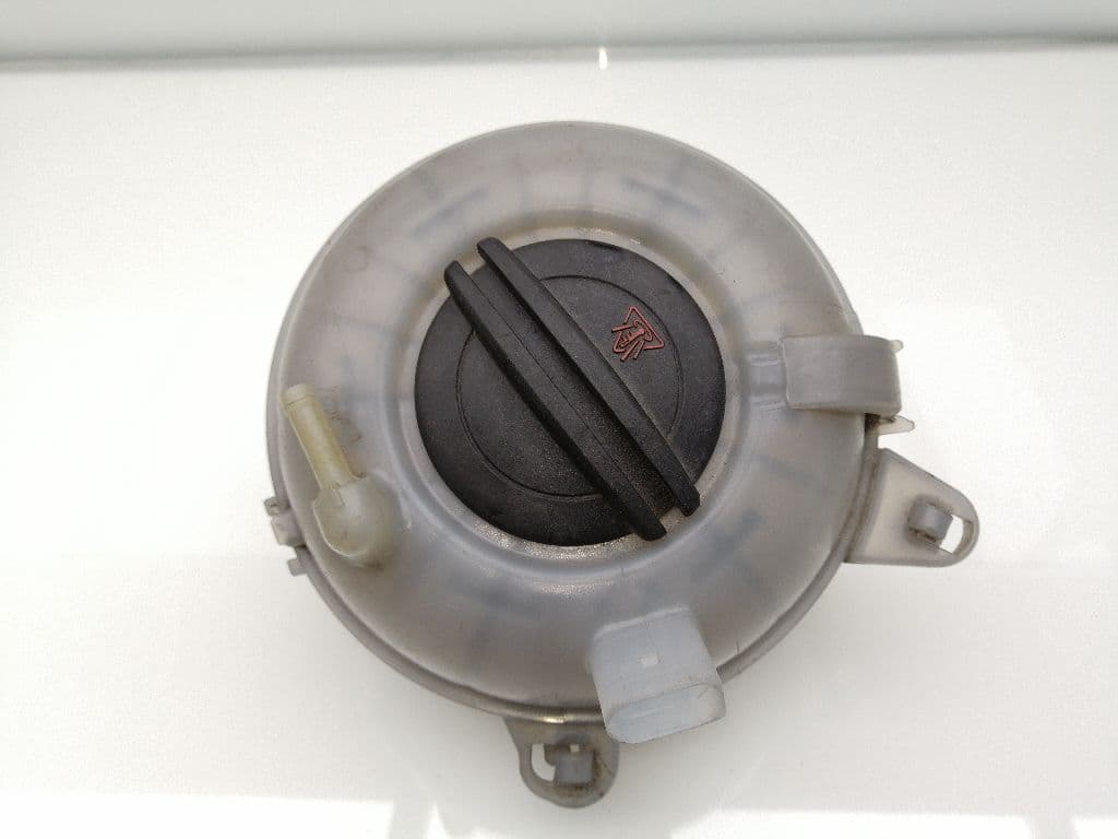 Deposito expansion AUDI A3 (8V)