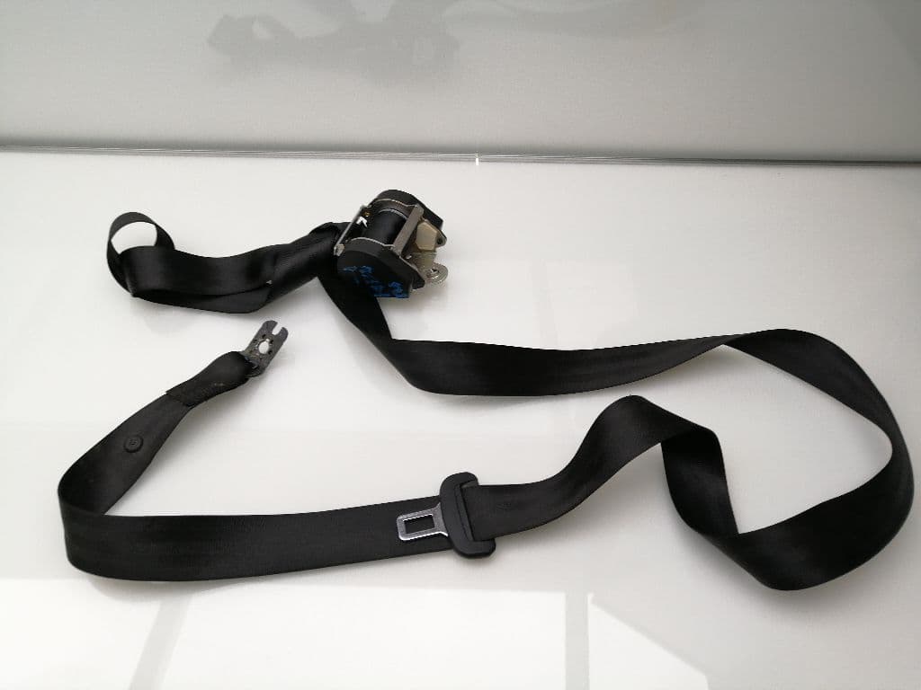 Cinturon seguridad trasero izquierdo AUDI A3 (8V)