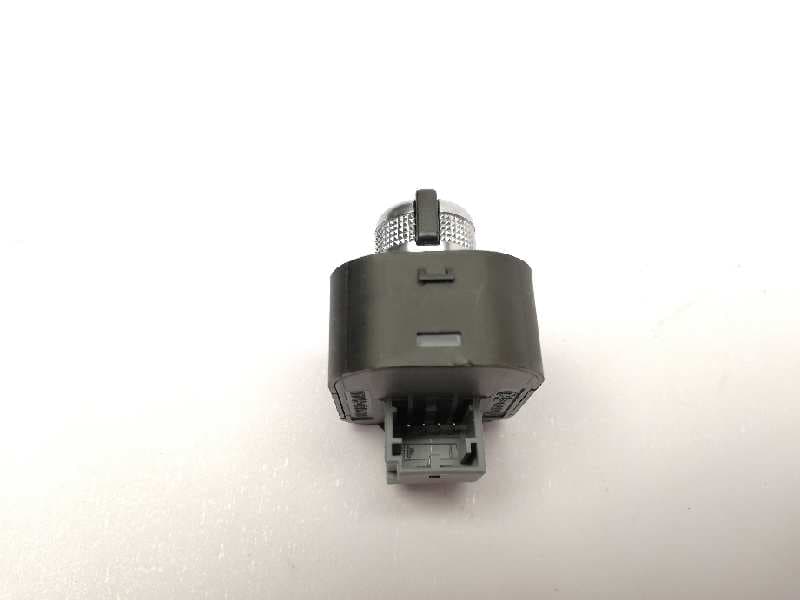Mando retrovisor AUDI A3 (8V) 4