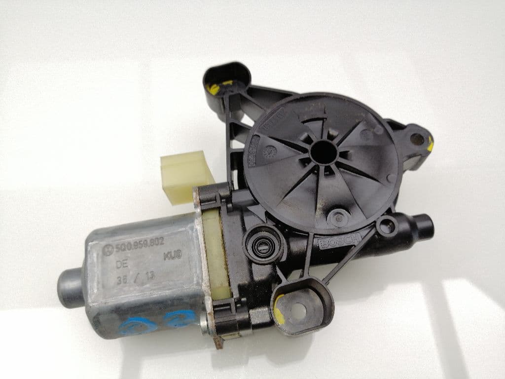 Motor elevalunas trasero derecho AUDI A3 (8V)