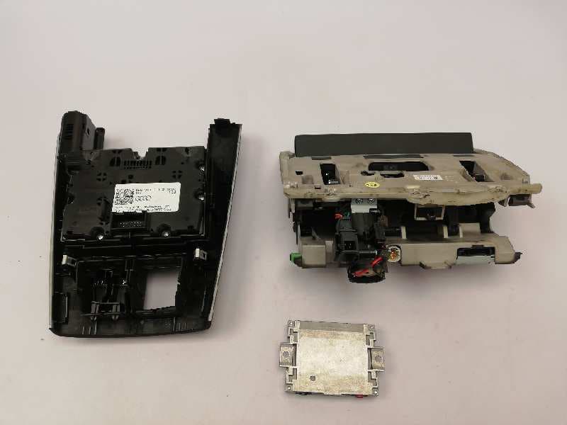 Sistema navegacion gps AUDI A3 (8V) 2