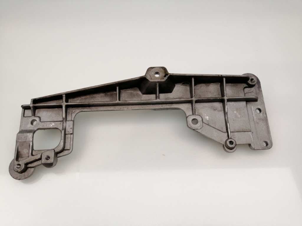 Soporte motor VOLKSWAGEN PASSAT LIM 2