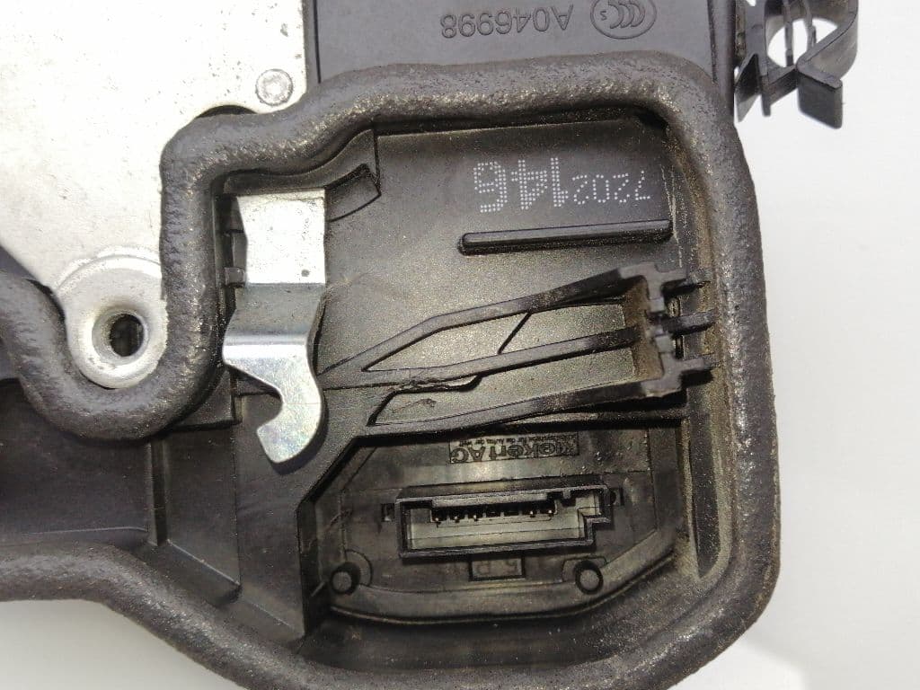 Cerradura puerta delantera derecha BMW X5 (E70) 4