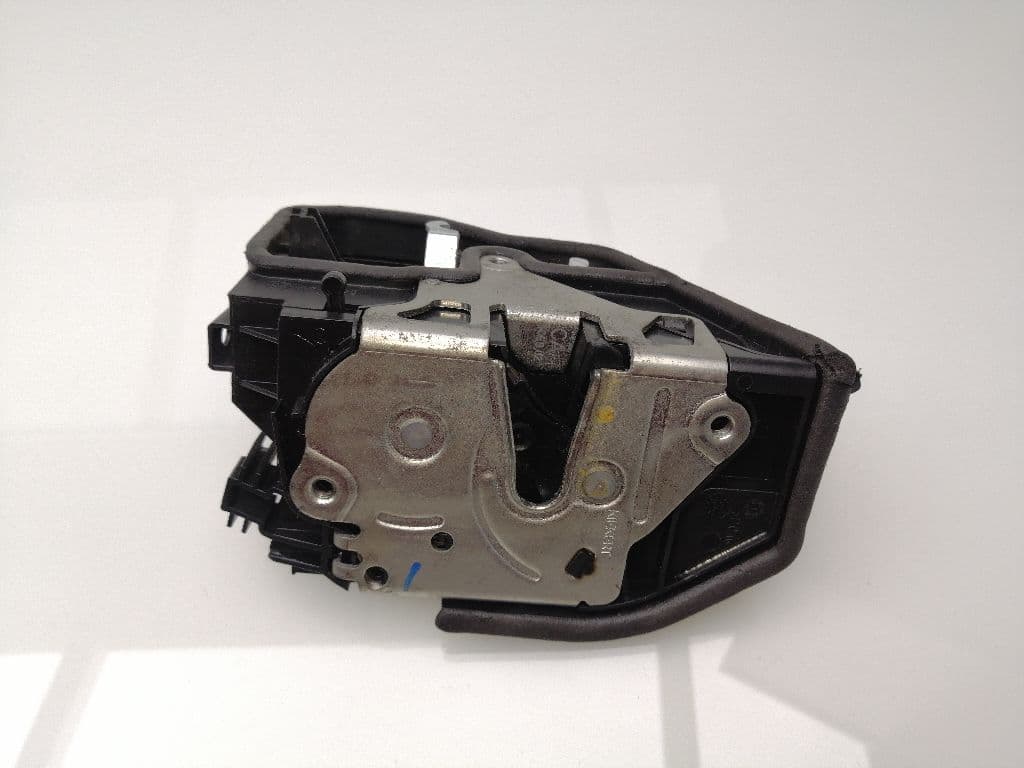 Cerradura puerta trasera derecha BMW X5 (E70)