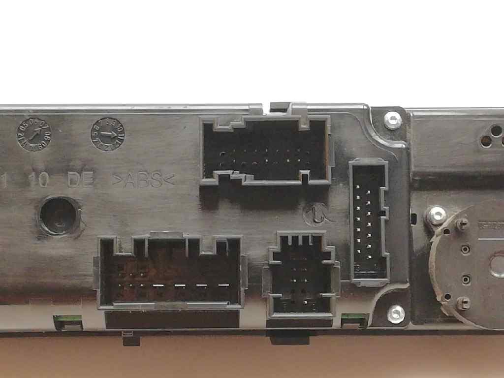 Recambio BMW X5 (E70) ref. 64119178065 4