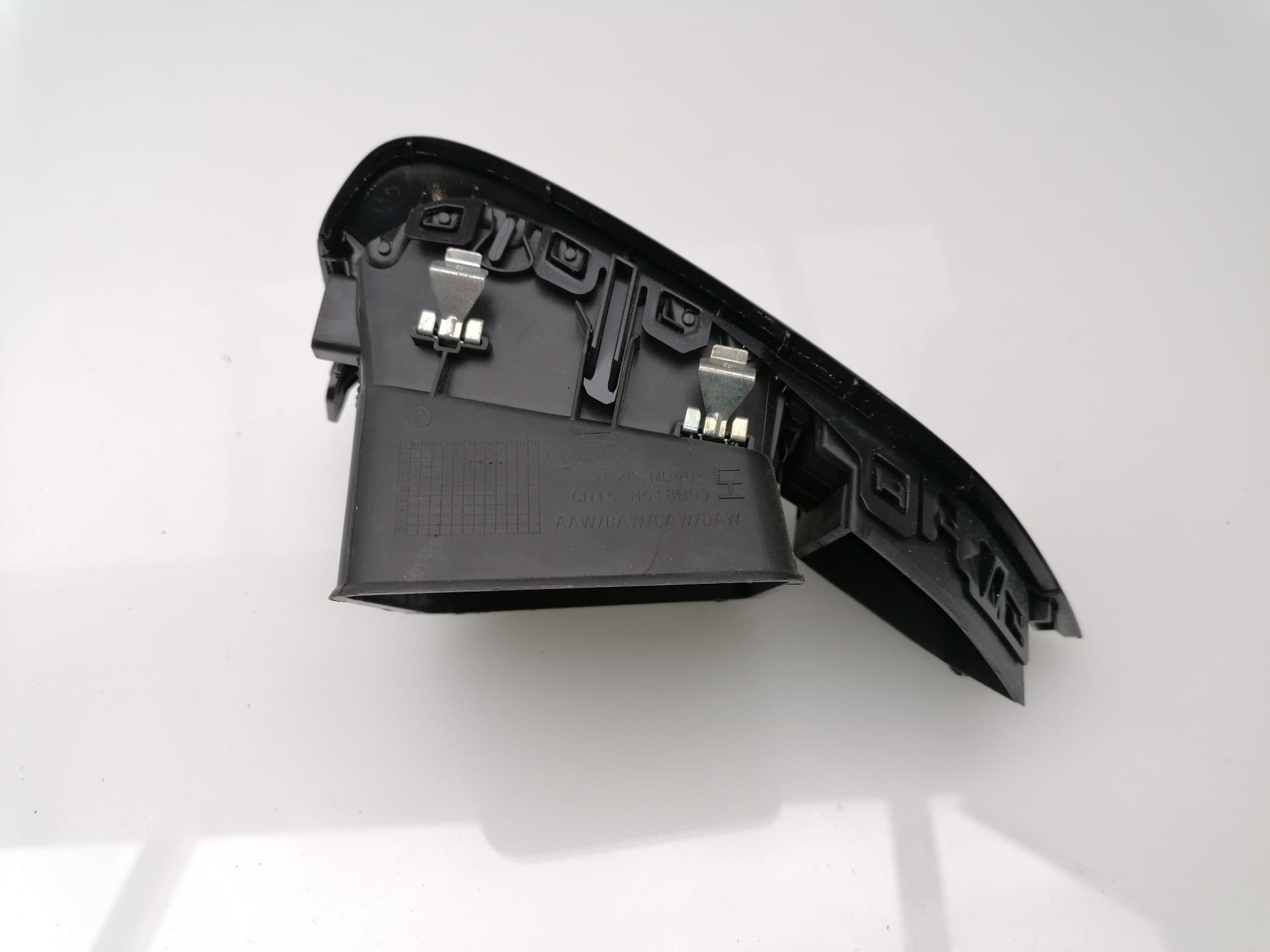 Plastico FORD ESCORT BERLINA 3