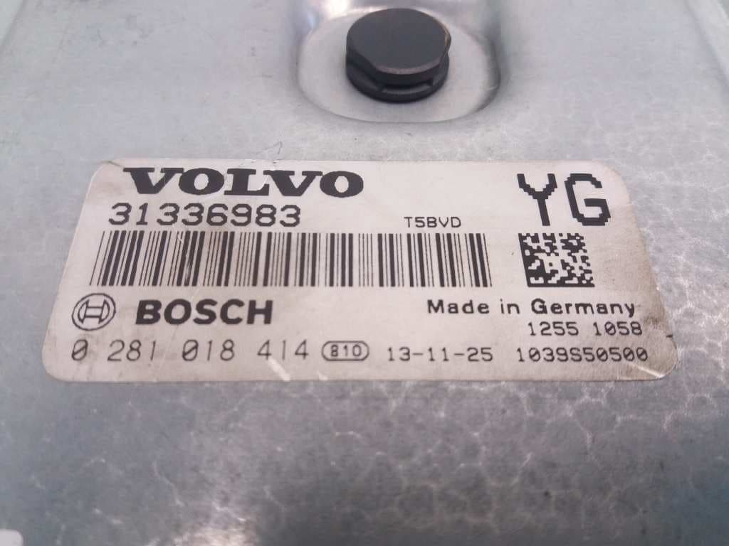 Centralita motor uce VOLVO V40 4