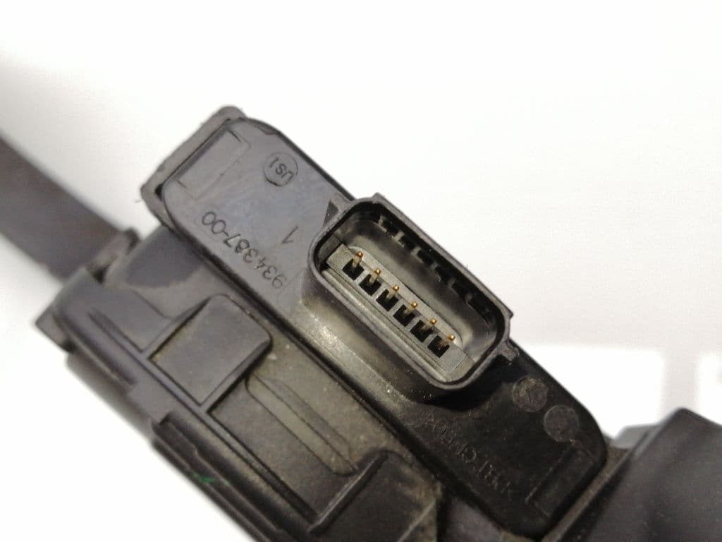 Pedal acelerador VOLVO V40 2