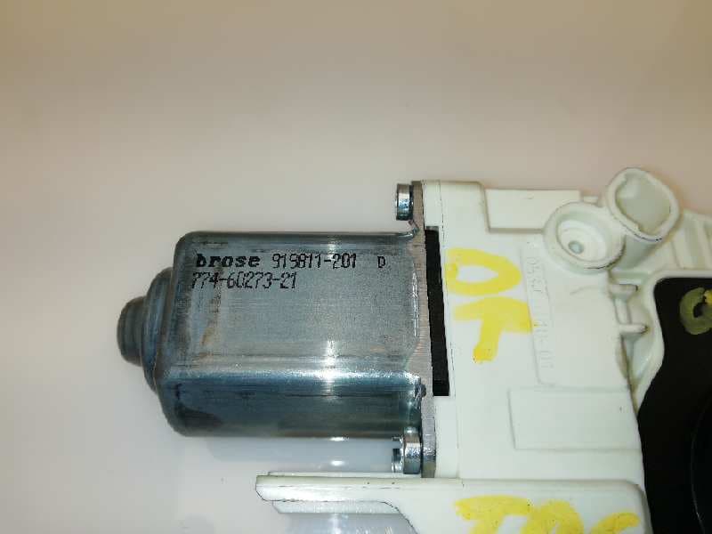 Motor elevalunas trasero derecho AUDI Q5 (8R) 2