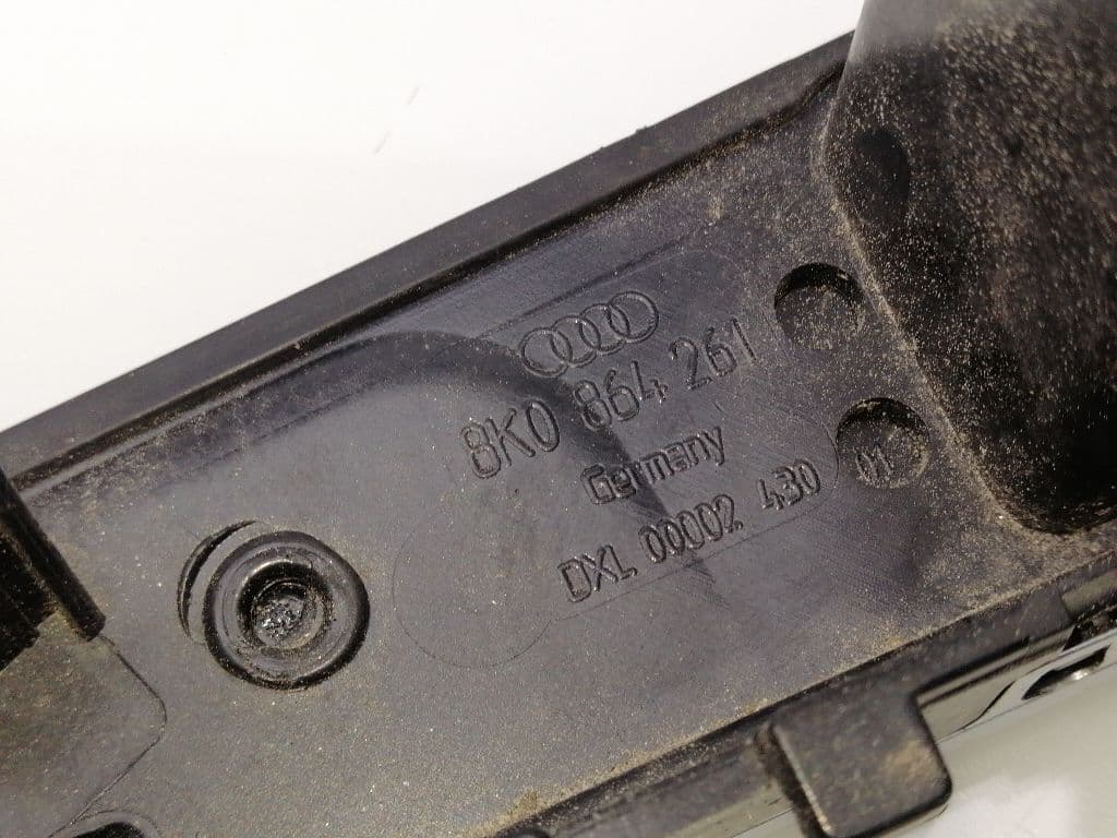 Plastico AUDI Q5 (8R) 4