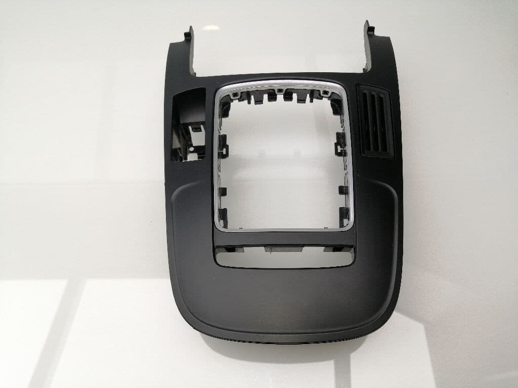 Plastico AUDI Q5 (8R)
