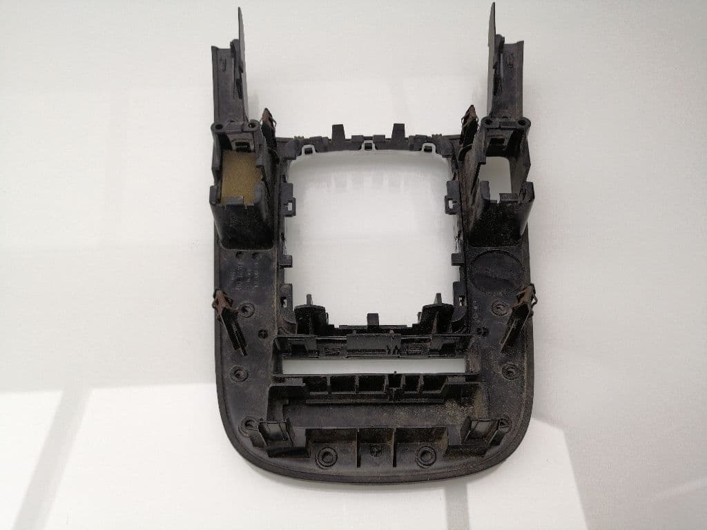 Plastico AUDI Q5 (8R) 3