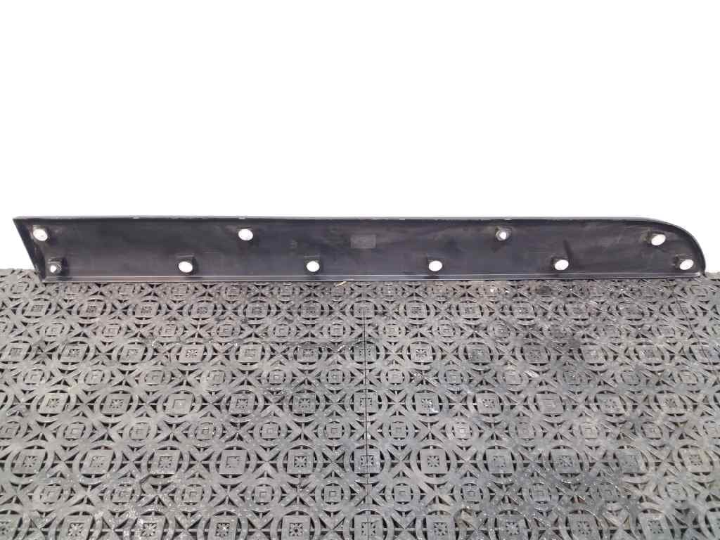 Plastico CITROEN JUMPY 2