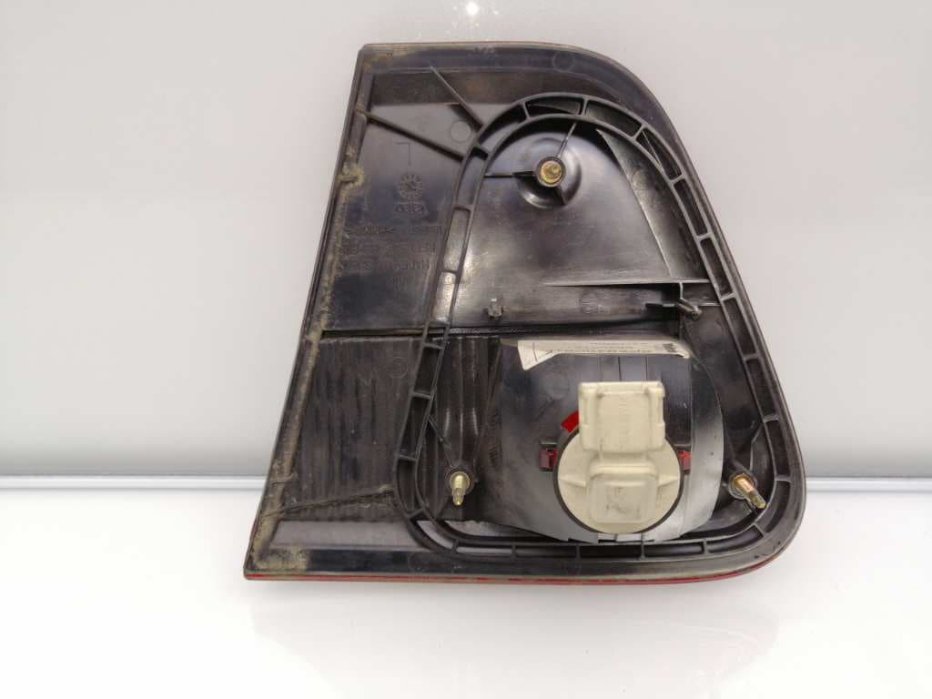 Piloto trasero izquierdo SEAT CORDOBA BERLINA (6K2) 2