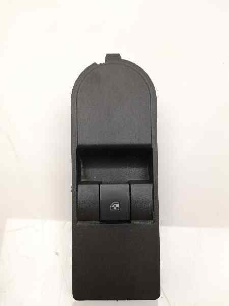 Mando elevalunas delantero derecho OPEL ASTRA H BERLINA
