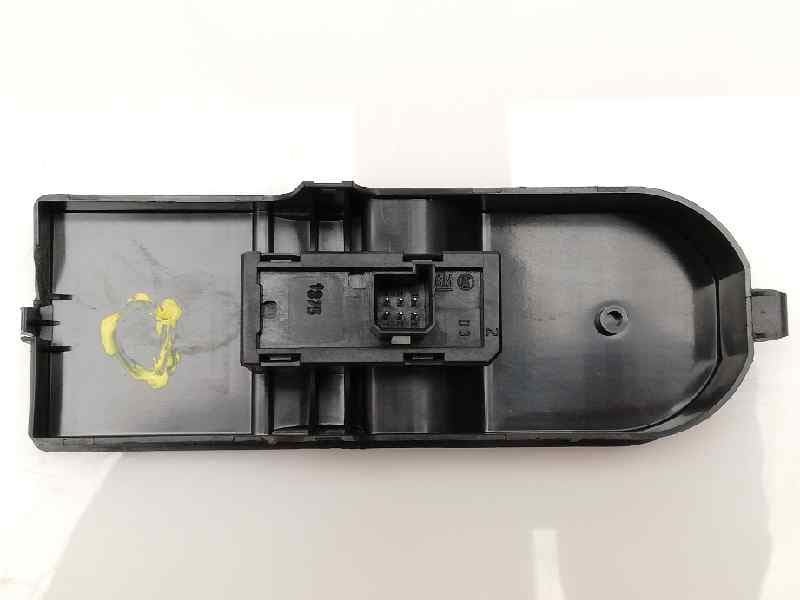 Mando elevalunas delantero derecho OPEL ASTRA H BERLINA 3