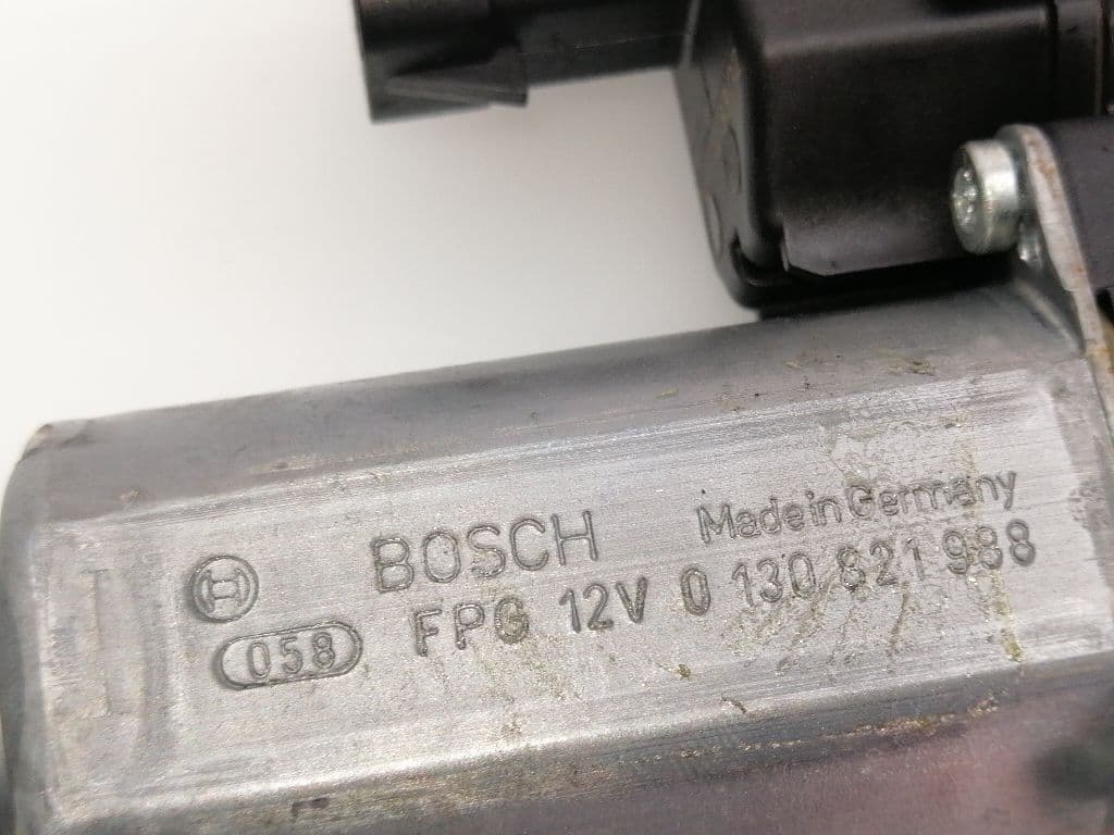 Motor elevalunas delantero izquierdo OPEL ASTRA H BERLINA 4