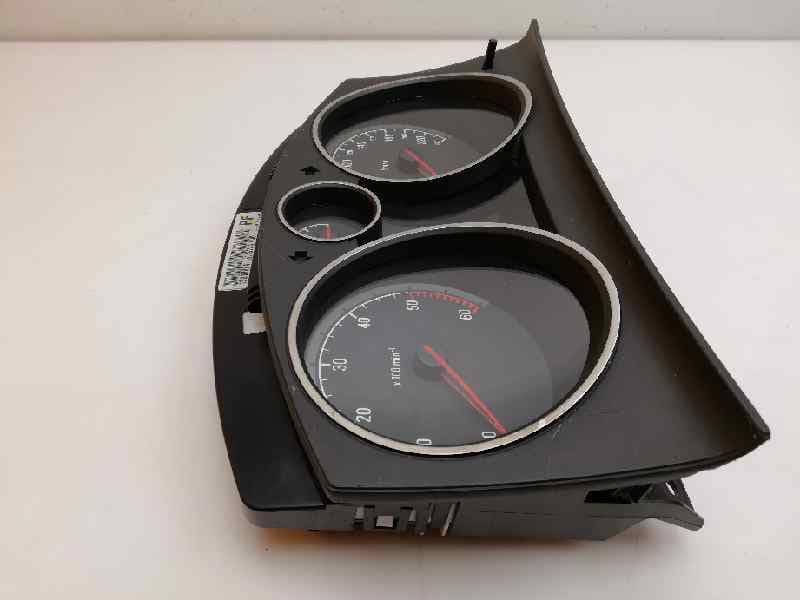 Cuadro instrumentos OPEL ASTRA H BERLINA 2