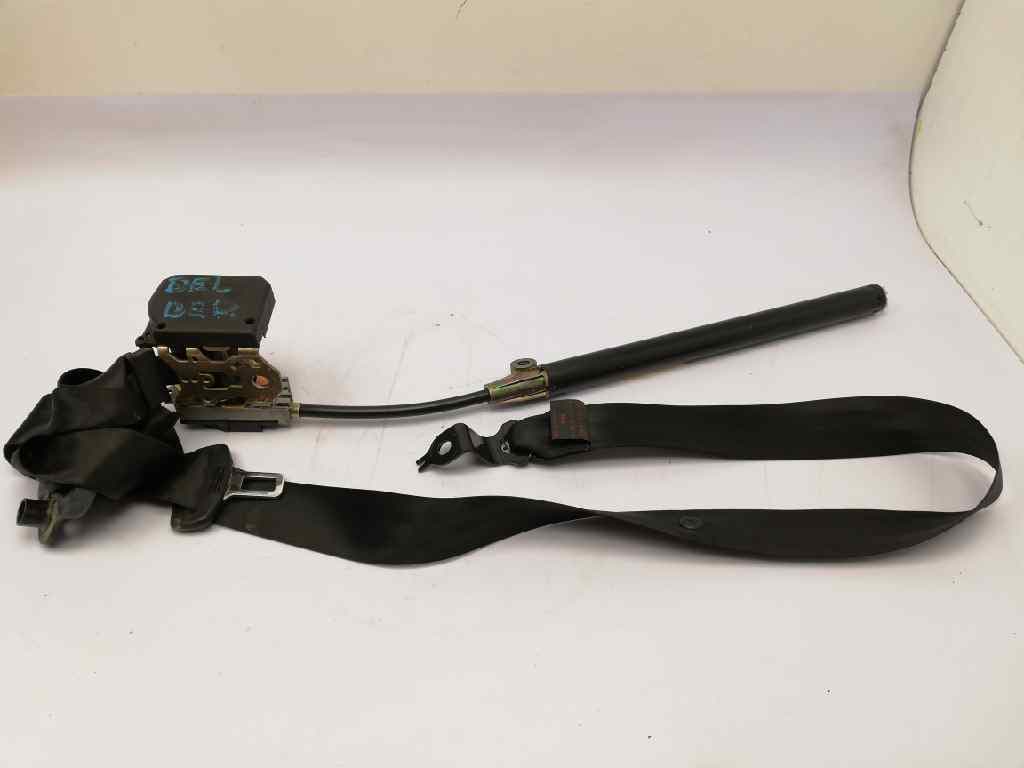 Cinturon seguridad delantero derecho SEAT CORDOBA BERLINA (6K2) 3