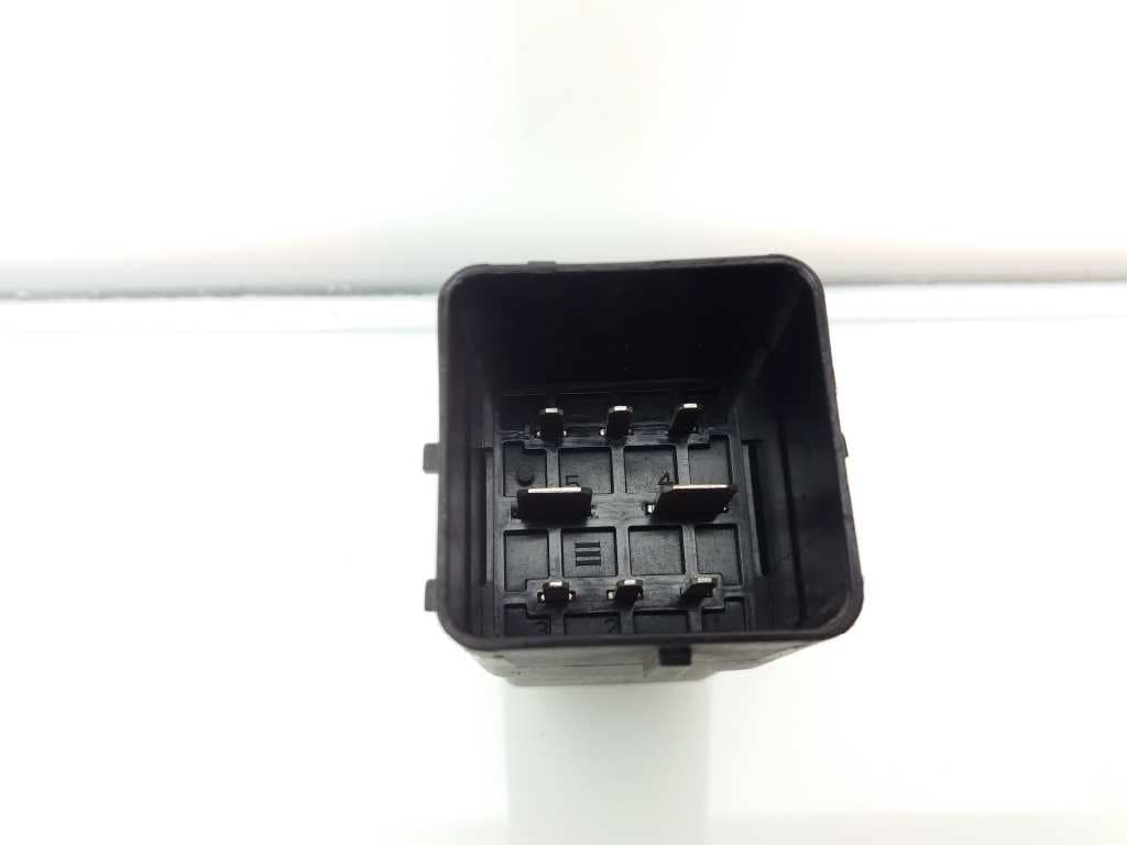 Caja precalentamiento FORD FOCUS 4