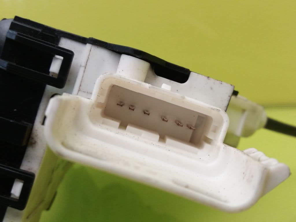 Cerradura puerta trasera izquierda PEUGEOT 407 4