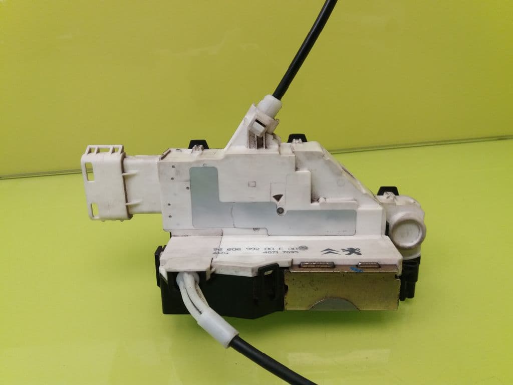 Cerradura puerta trasera izquierda PEUGEOT 407 2
