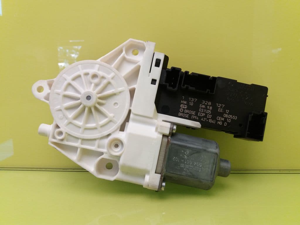 Motor elevalunas delantero derecho PEUGEOT 407 3