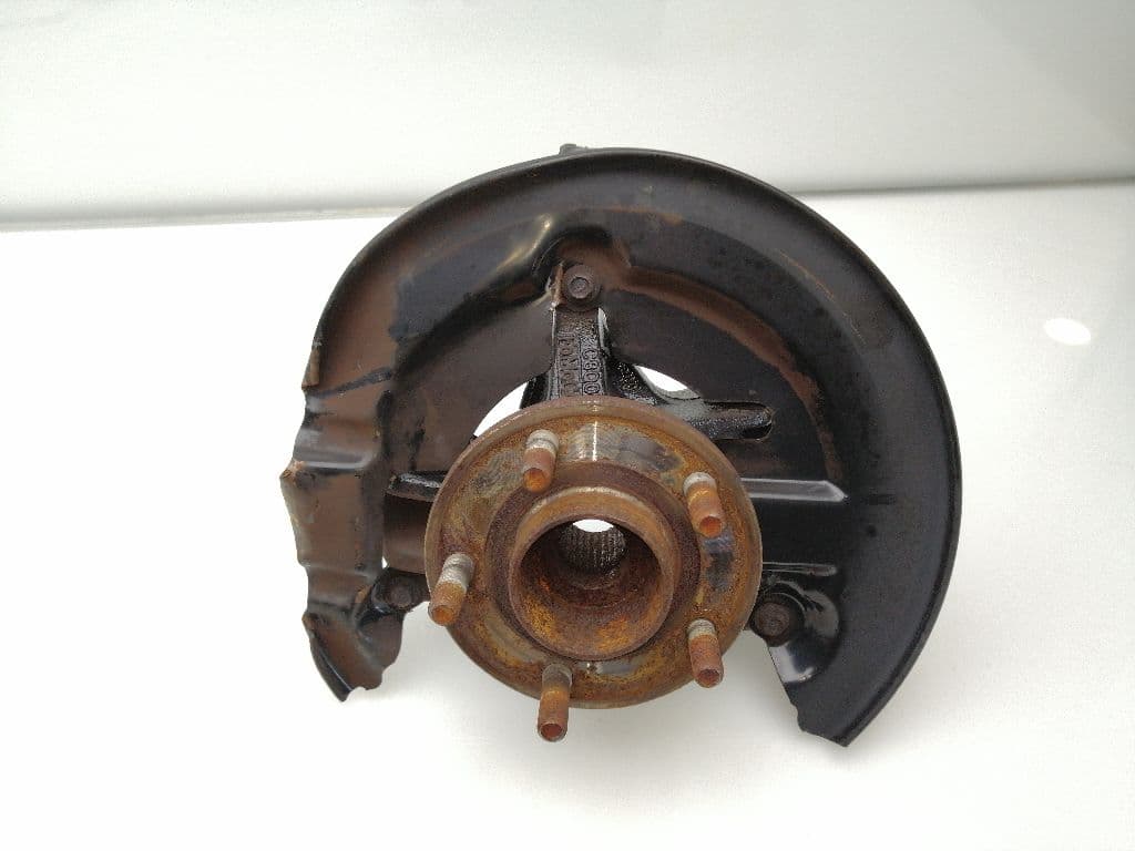 Mangueta delantera derecha FORD FOCUS