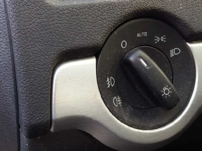 Mando luces SKODA OCTAVIA BERLINA (1Z3) 5