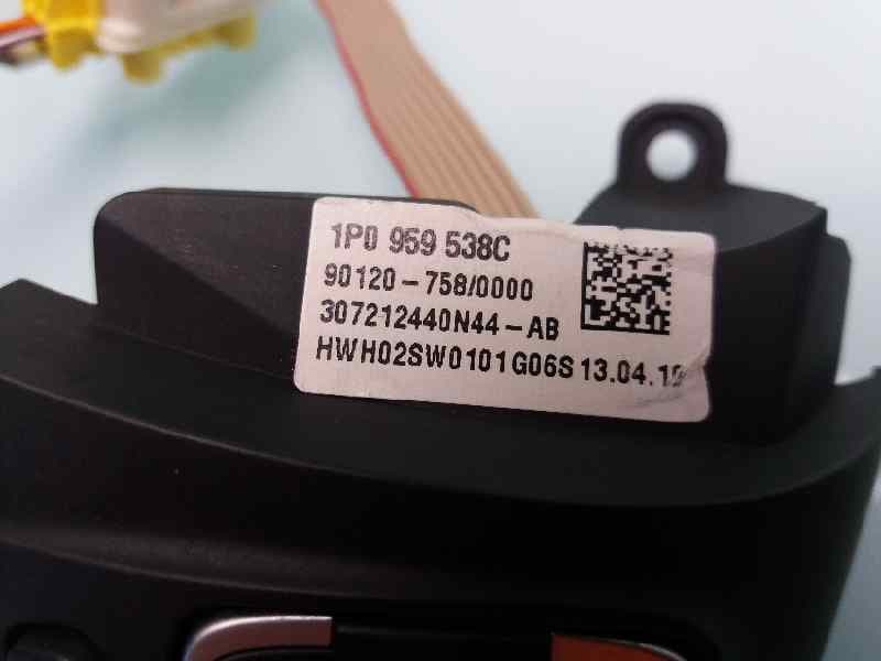 Mando volante SEAT ALTEA (5P1) 2