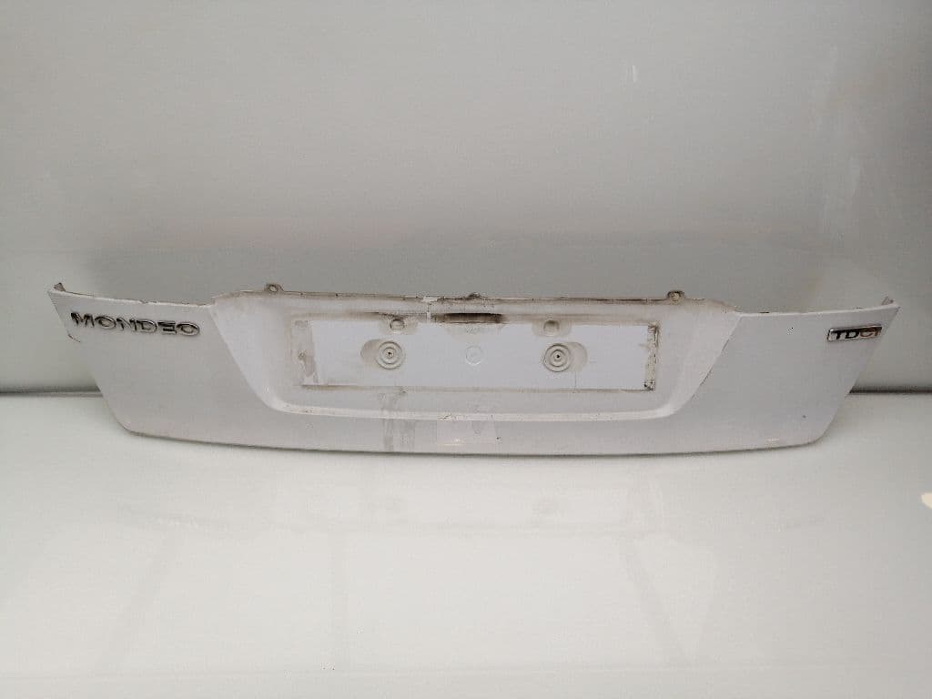 Plastico FORD MONDEO BER