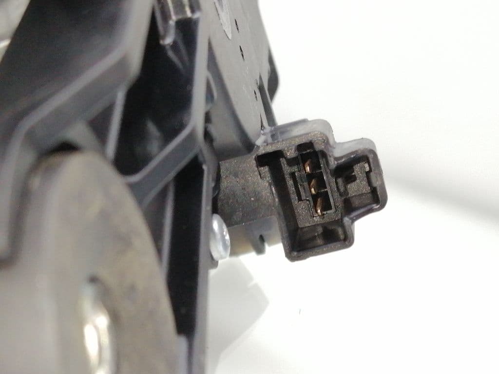 Motor limpia trasero FORD FIESTA (CE1) 4