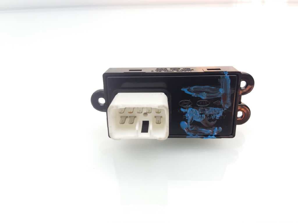 Mando elevalunas trasero derecho HYUNDAI I30 4